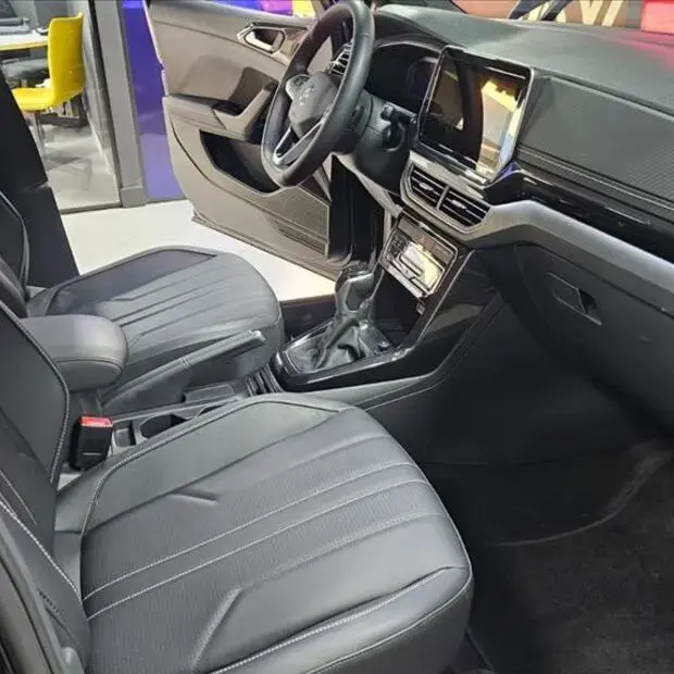 Volkswagen T-CROSS 1.4 250 TSI TOTAL FLEX HIGHLINE AUTOMÁTICO