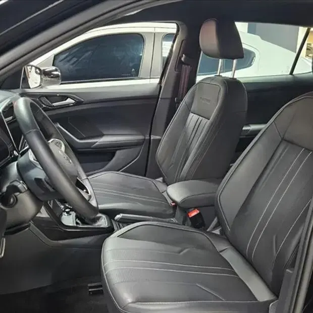 Volkswagen T-CROSS 1.4 250 TSI TOTAL FLEX HIGHLINE AUTOMÁTICO