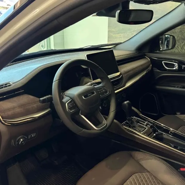 Jeep COMMANDER 2.0 TD380 TURBO DIESEL OVERLAND AT9