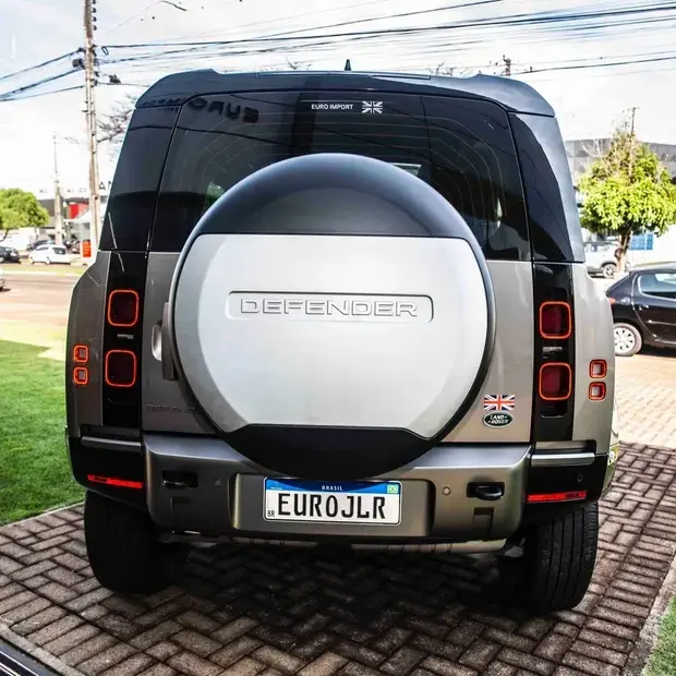 Land Rover Defender 110 X-Dynamic HSE 3.0 TD (Aut)