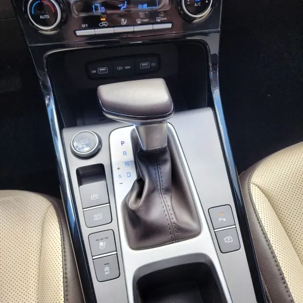 Hyundai CRETA 2.0 FLEX ULTIMATE AUTOMÁTICO