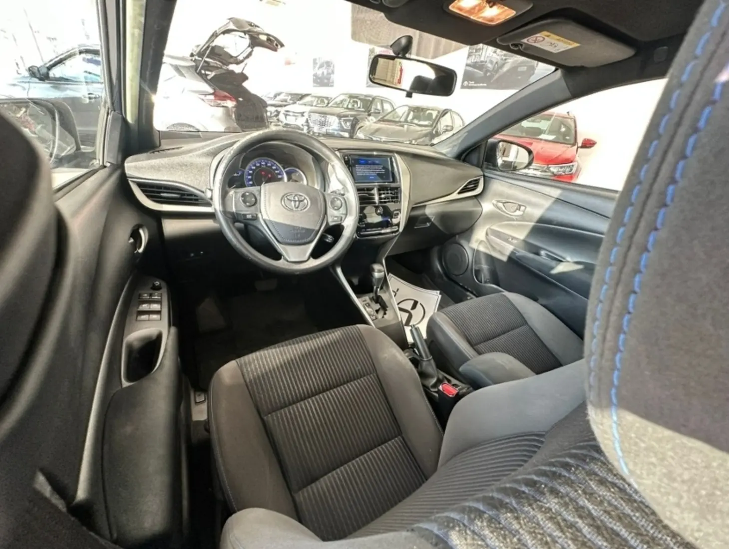 galeria YARIS