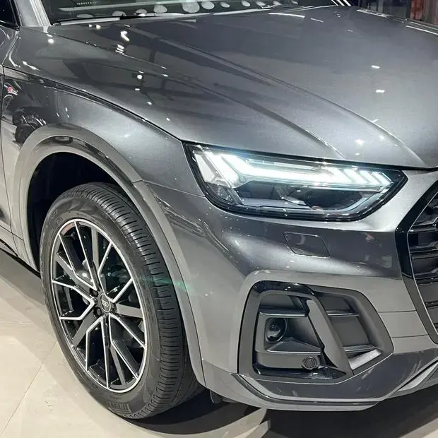 Audi Q5 S-Line Black 2.0 TFSI Quat. S-Tronic