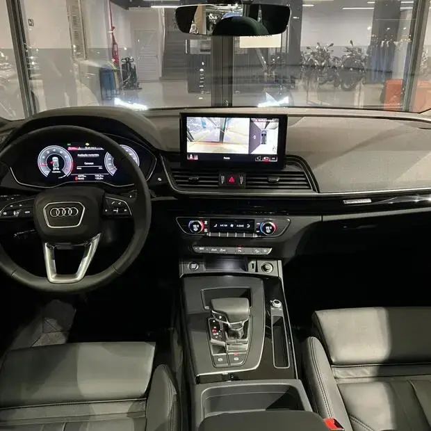 Audi Q5 S-Line Black 2.0 TFSI Quat. S-Tronic