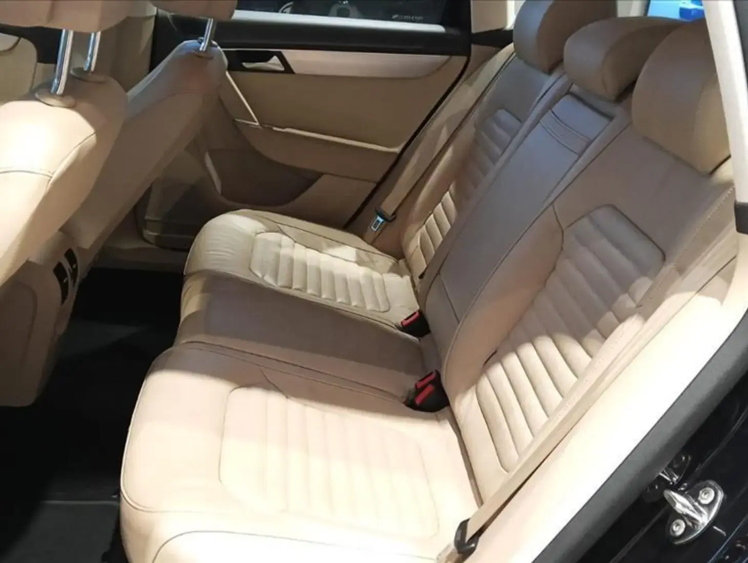 galeria PASSAT VARIANT