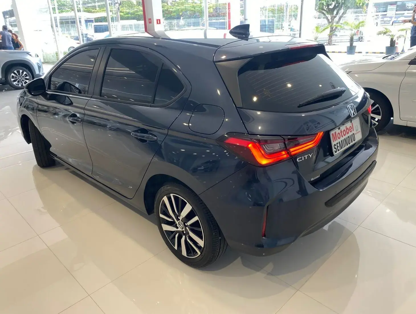 galeria City Hatch touring