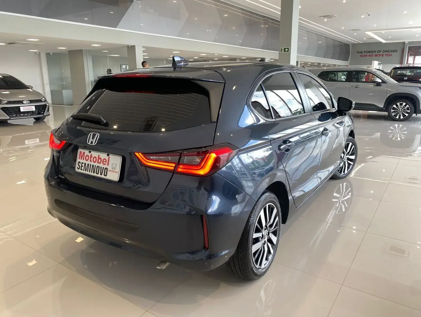 galeria City Hatch touring