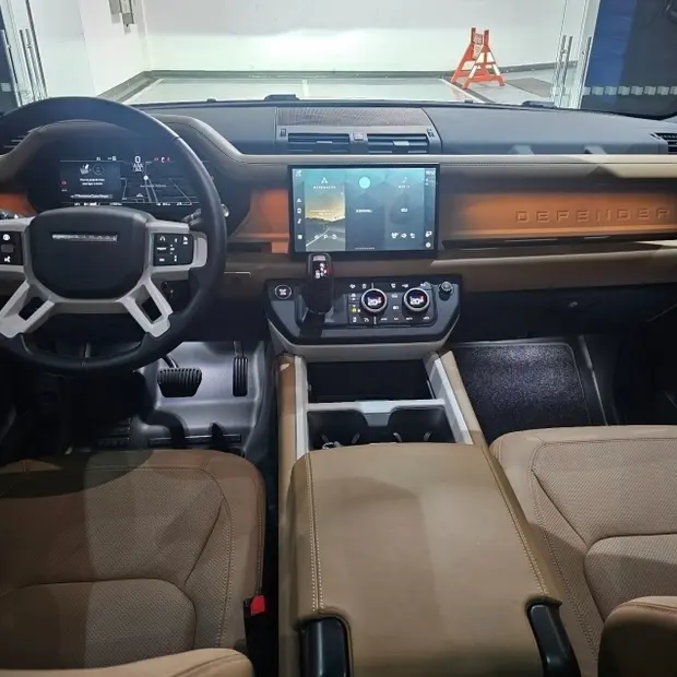 Land Rover DEFENDER 3.0 D300 TURBO DIESEL MHEV 110 X-DYNAMIC HSE AWD AUTOMÁTICO