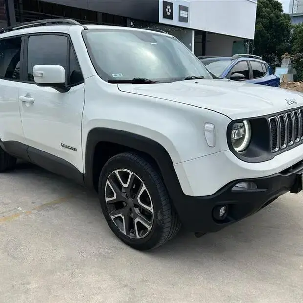 Jeep RENEGADE 1.8 16V FLEX LONGITUDE 4P AUTOMÁTICO