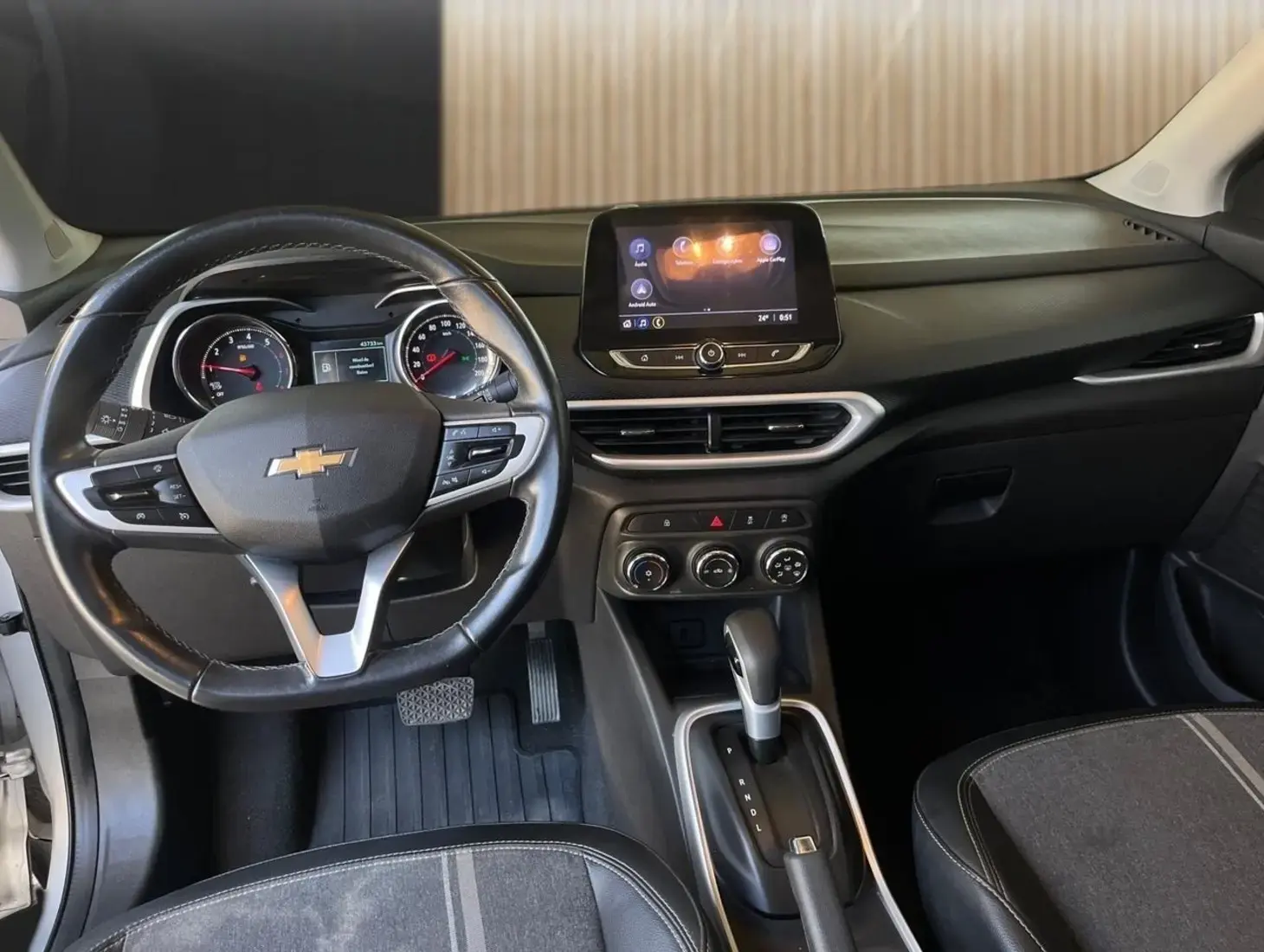 galeria TRACKER LTZ 1.0 Turbo 12V Flex Aut.