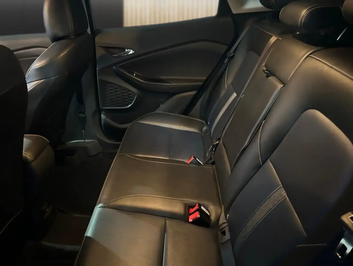 galeria TRACKER Premier 1.2 Turbo 12V Flex Aut.