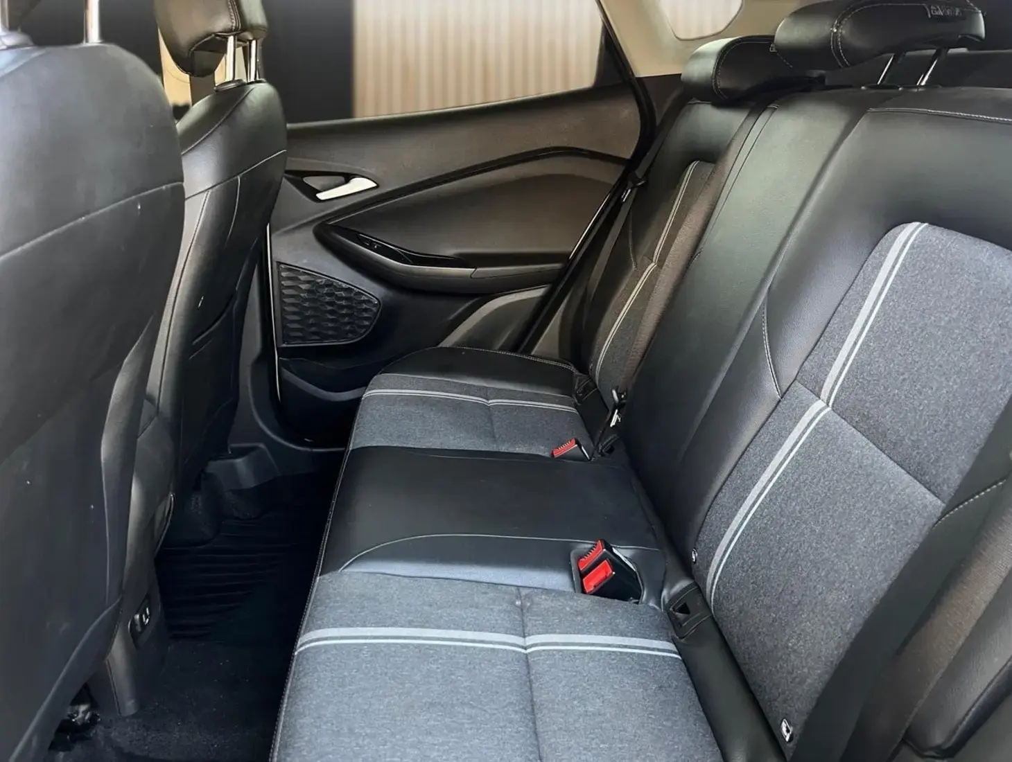 galeria TRACKER LTZ 1.0 Turbo 12V Flex Aut.