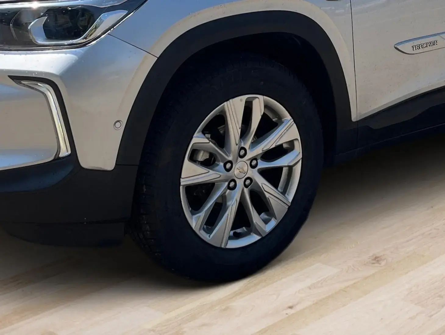 galeria TRACKER LTZ 1.0 Turbo 12V Flex Aut.