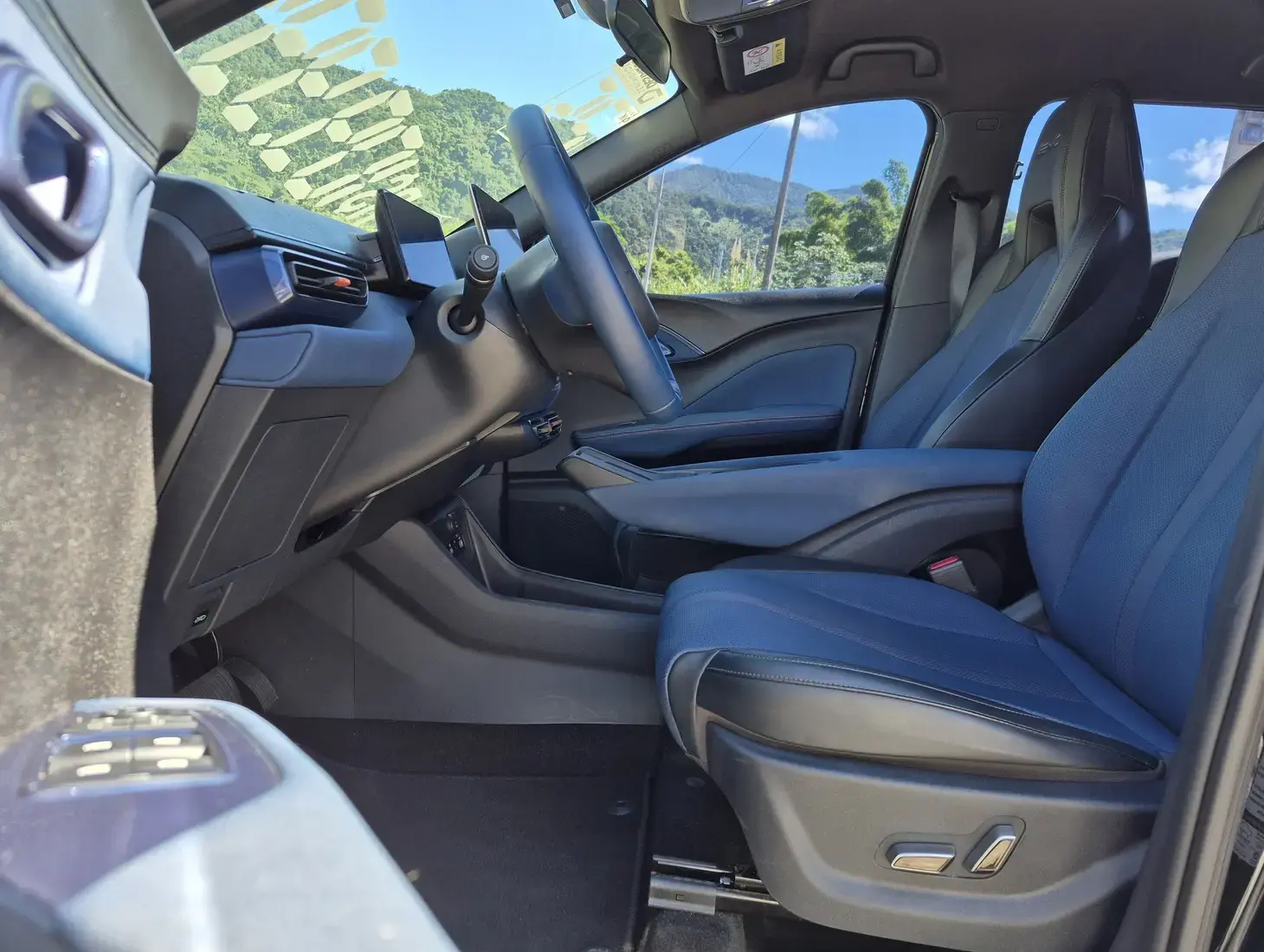 galeria DOLPHIN MINI