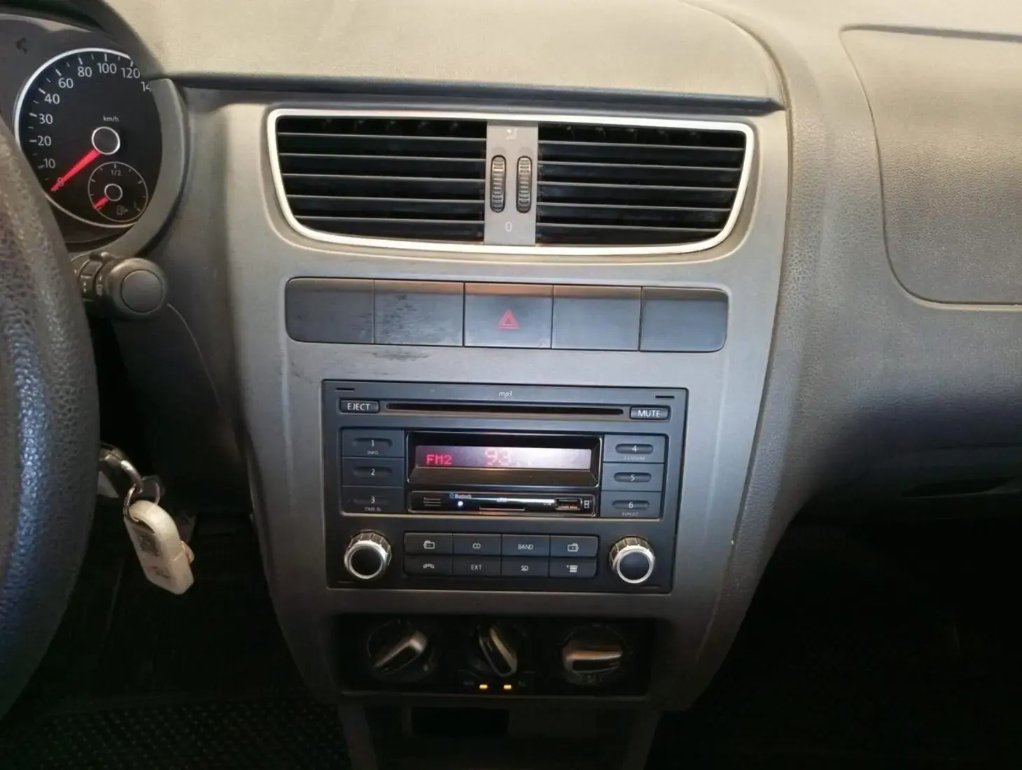 galeria Fox BlueMotion 1.6 Mi Total Flex 5p.