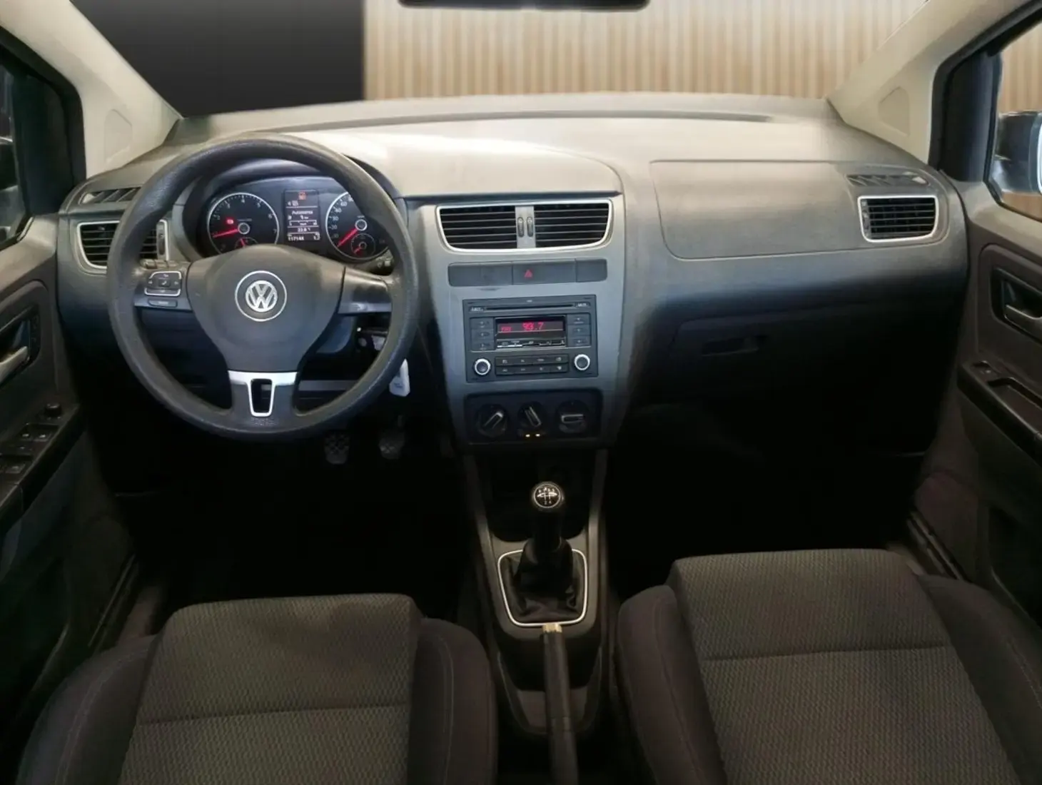 galeria Fox BlueMotion 1.6 Mi Total Flex 5p.