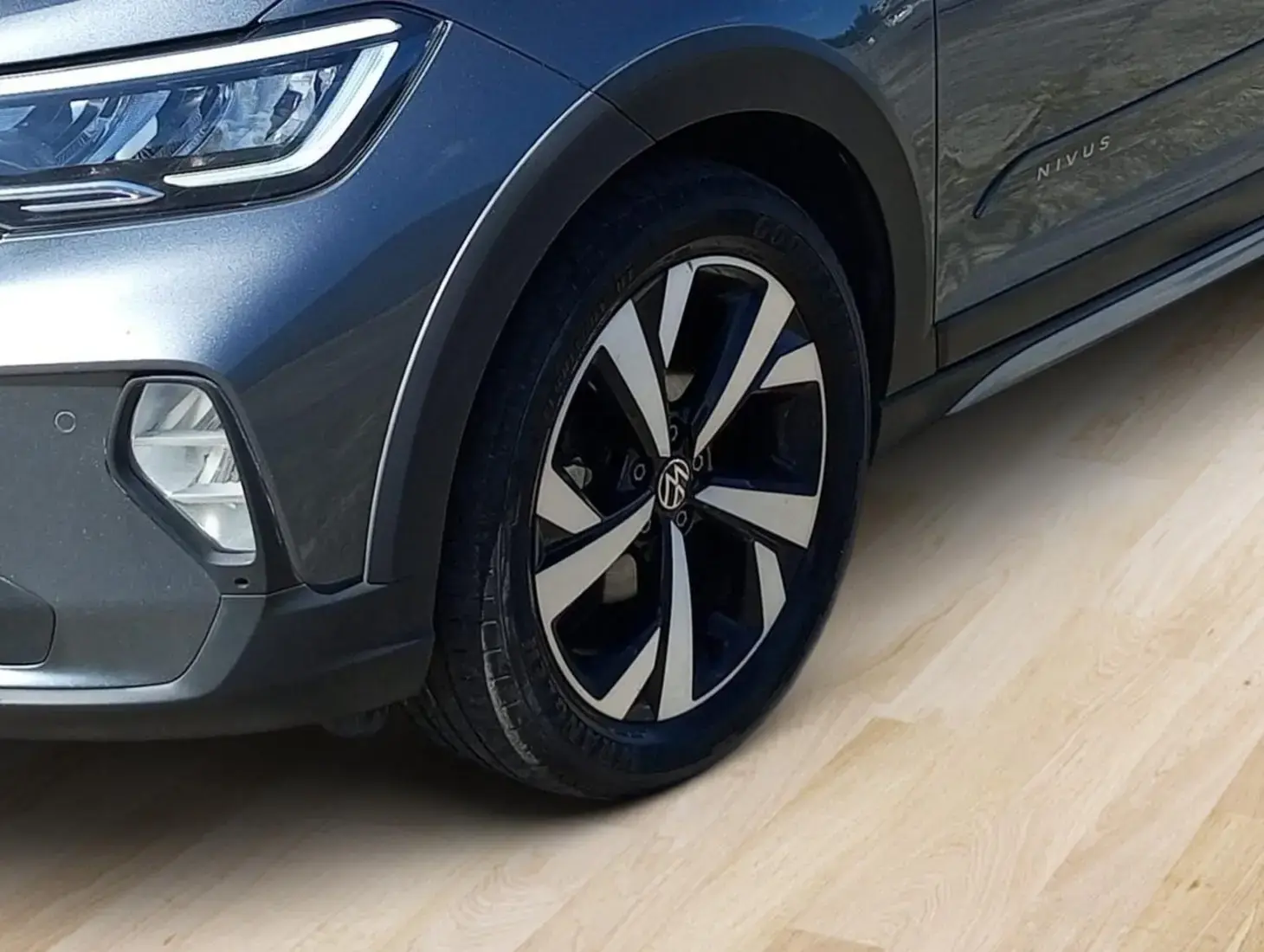 galeria Nivus Highline 1.0 200 TSI Flex Aut.