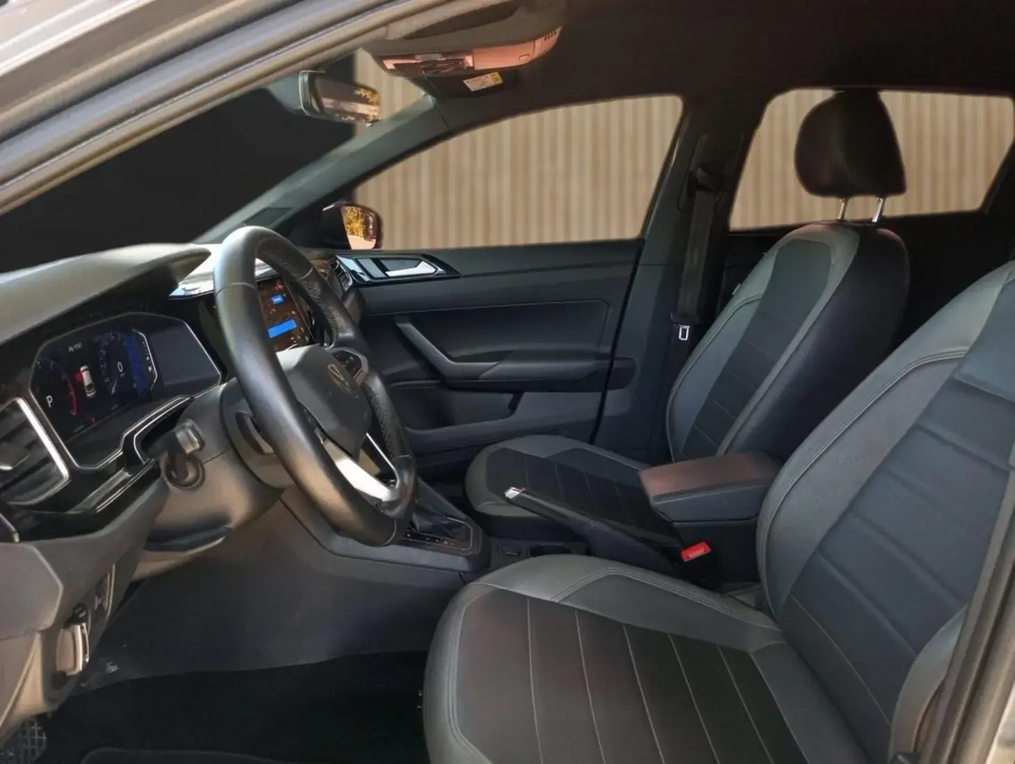 galeria Nivus Highline 1.0 200 TSI Flex Aut.