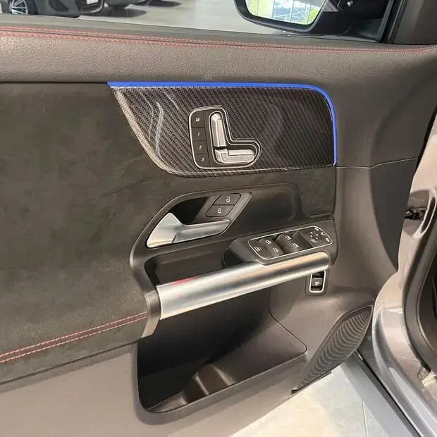 Mercedes Benz GLA 250 GLA 200 AMG Line 1.3 16V TB Aut.(Híb.)