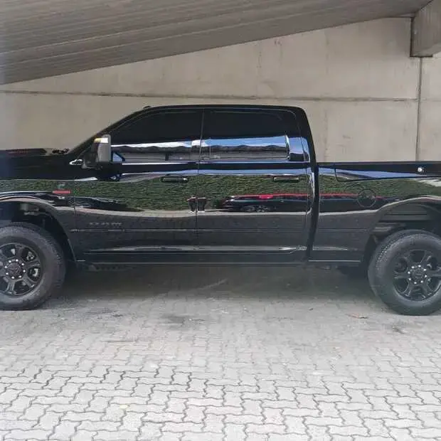 Ram 2500 Night Edition 6.7 4X4