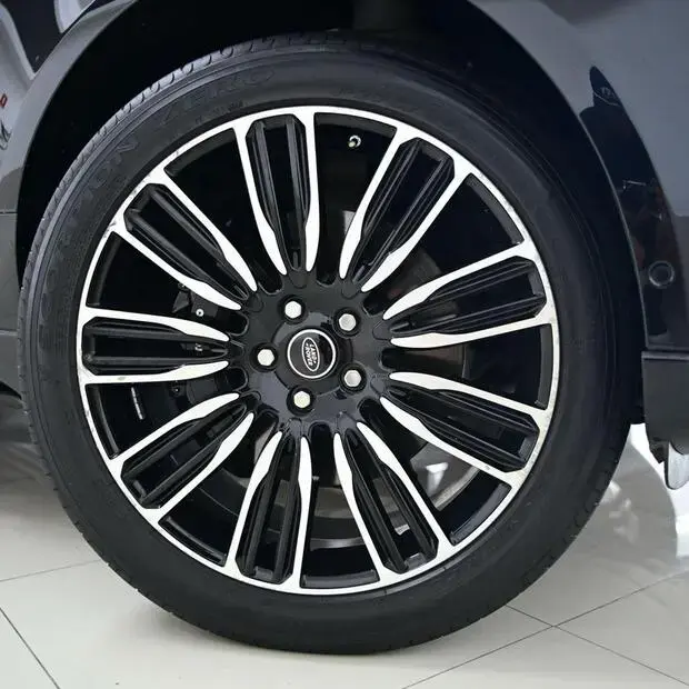 Land Rover Range Rover Vogue 4.4 SE SDV8 4X4 TURBO DIESEL 4P