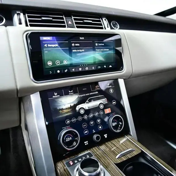 Land Rover Range Rover Vogue 4.4 SE SDV8 4X4 TURBO DIESEL 4P