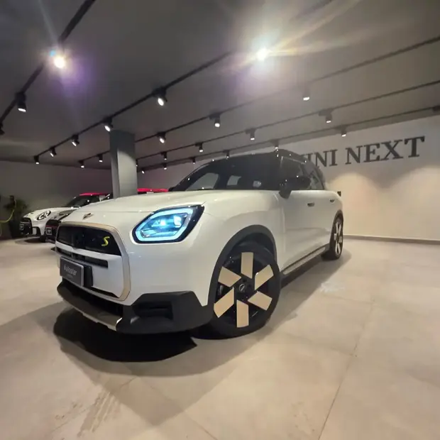 Mini Cooper Countryman SE ALL4 Top