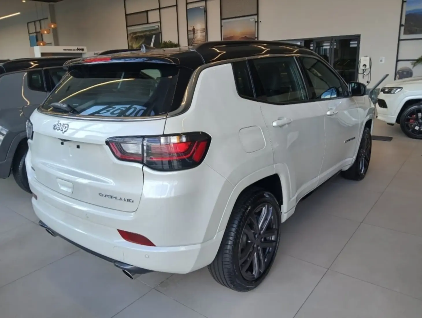 galeria COMPASS