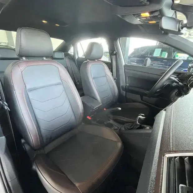 Volkswagem VIRTUS HIGHLINE 200 TSI