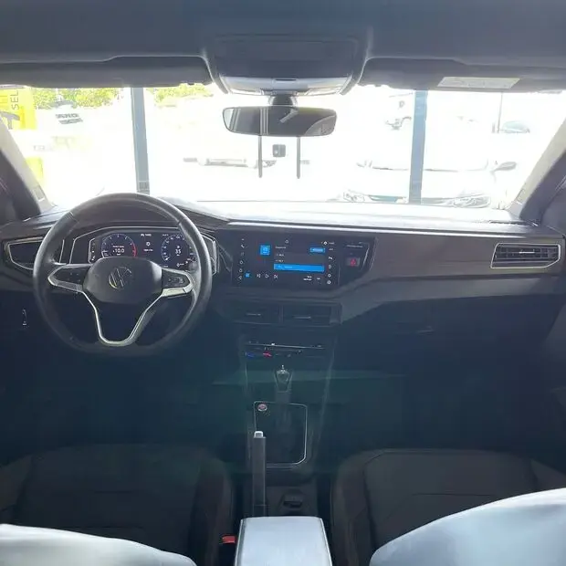 Volkswagem VIRTUS HIGHLINE 200 TSI