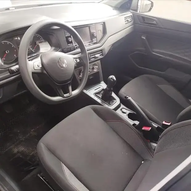 Volkswagen POLO 1.0 MPI MANUAL