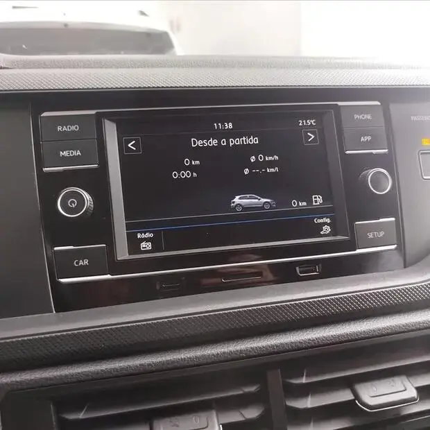 Volkswagen POLO 1.0 MPI MANUAL