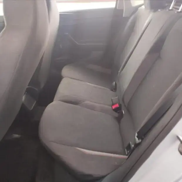 Volkswagen POLO 1.0 MPI MANUAL