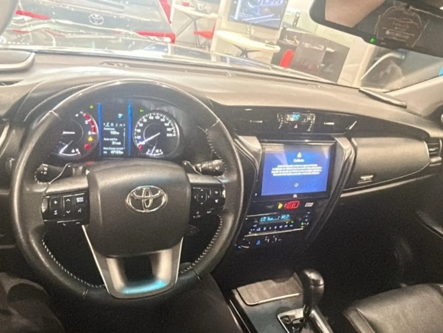 galeria HILUX SW4