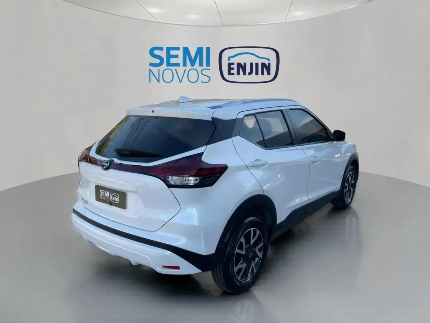 galeria KICKS SENSE CVT