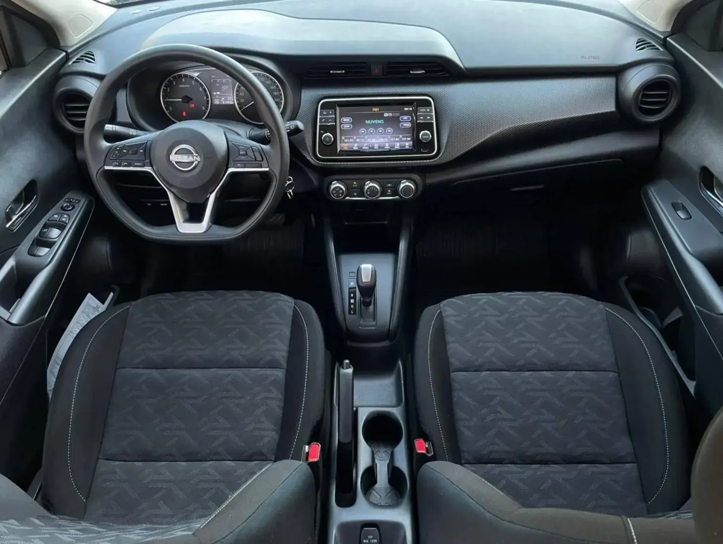 galeria KICKS SENSE CVT