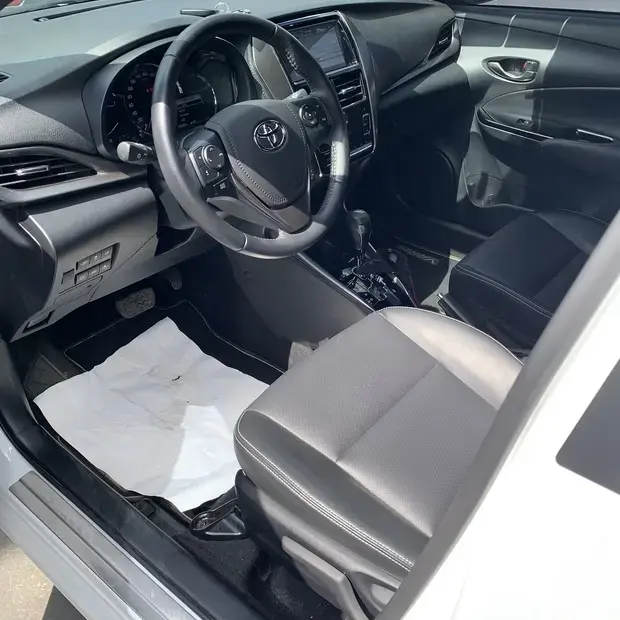 Toyota YARIS 1.5 16V FLEX XLS MULTIDRIVE