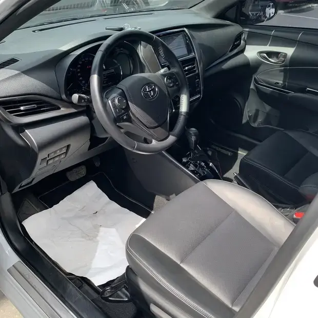 Toyota YARIS 1.5 16V FLEX XLS MULTIDRIVE