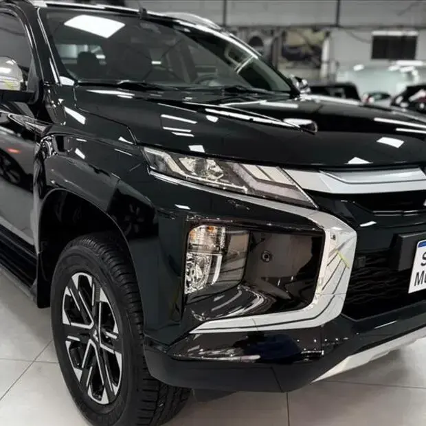 Mitsubishi L200 TRITON 2.4 16V TURBO DIESEL SPORT HPE-S CD 4P 4X4 AUTOMÁTICO
