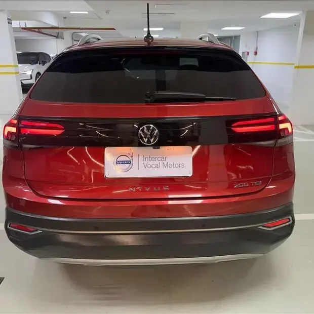 Volkswagen NIVUS 1.0 200 TSI TOTAL FLEX HIGHLINE AUTOMÁTICO