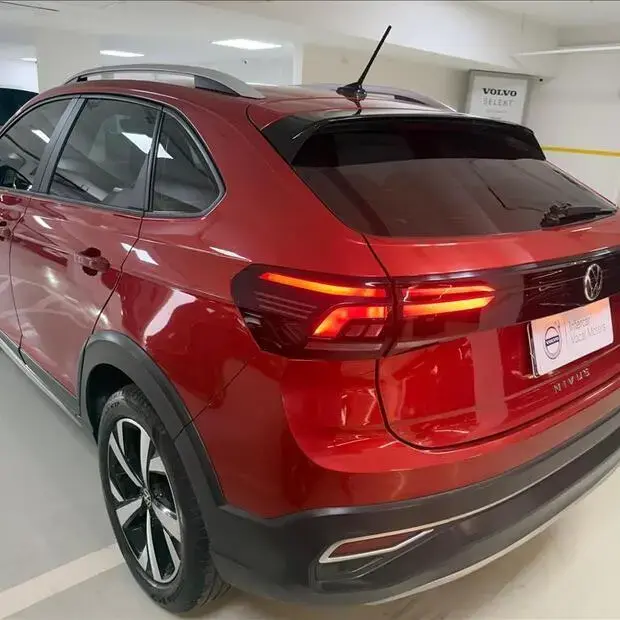 Volkswagen NIVUS 1.0 200 TSI TOTAL FLEX HIGHLINE AUTOMÁTICO