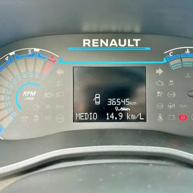 Renault KWID 1.0 12V SCE FLEX OUTSIDER MANUAL