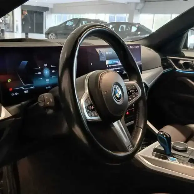 Bmw i4 eDrive 35 M Sport (Aut.) (Elétrico)