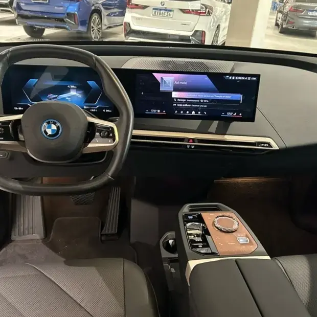 Bmw iX xDrive40 (Aut.) (Elétrico)