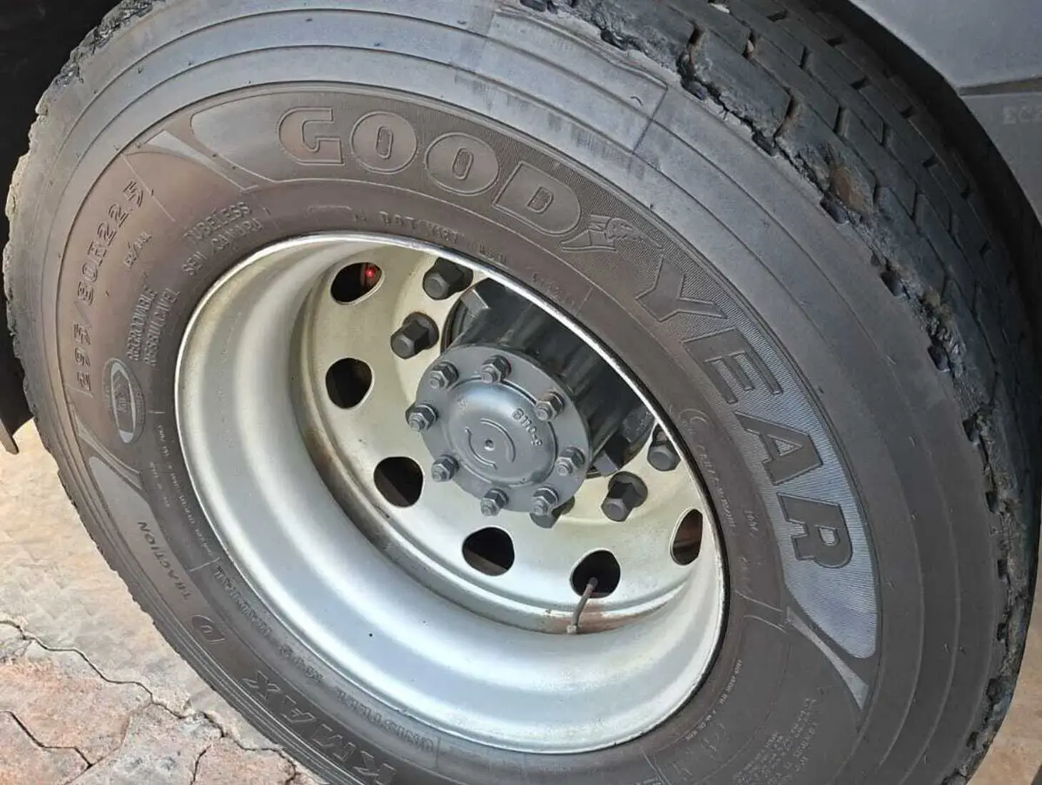 galeria DAF XF FTT 530 6x4