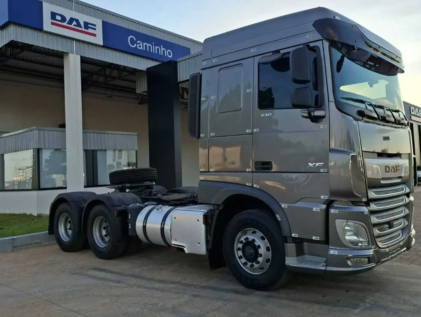 galeria DAF XF FTT 530 6x4
