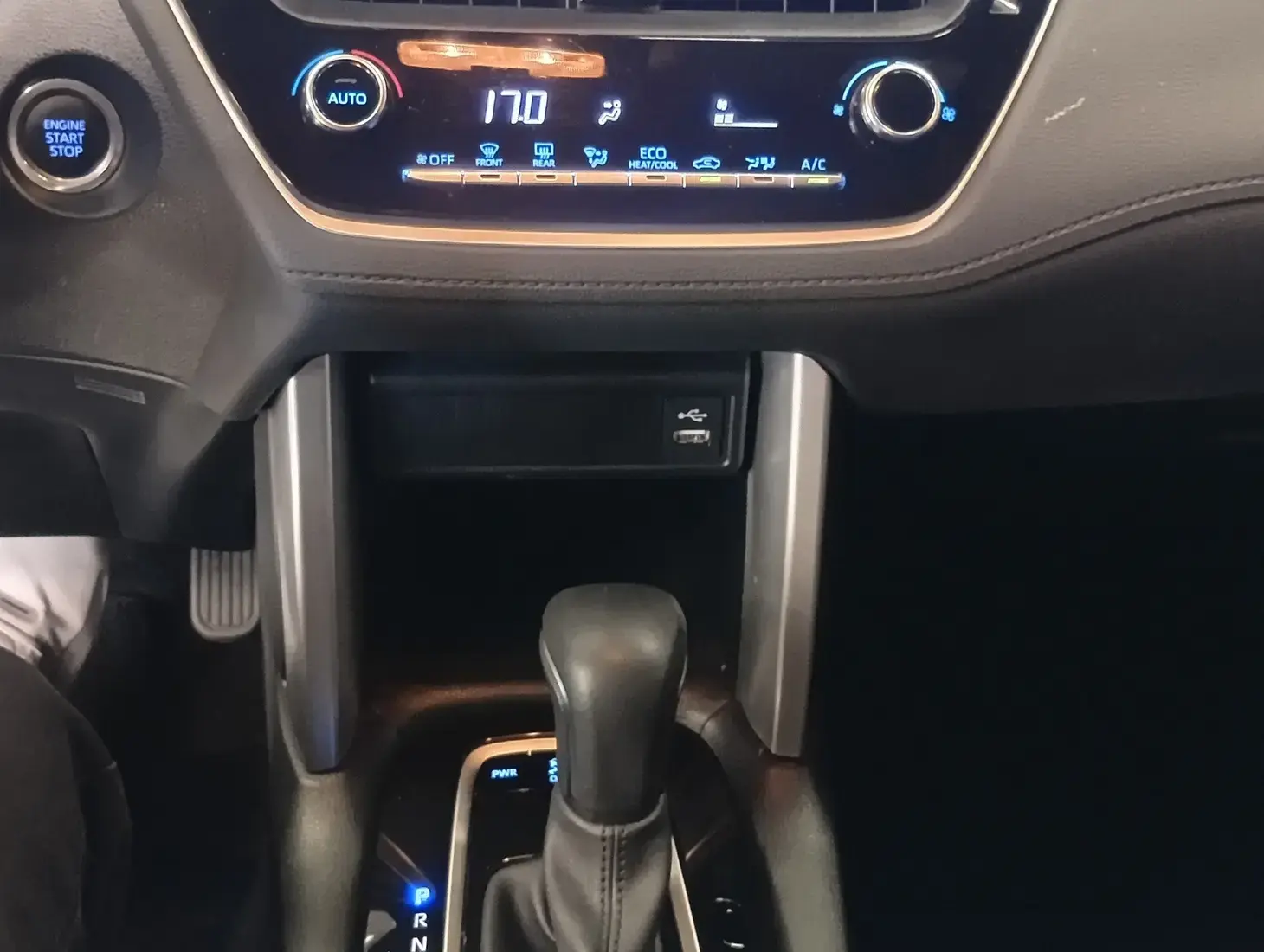 galeria COROLLA CROSS