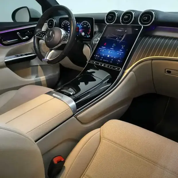 Mercedes Benz Classe GLC 300 AMG L. Cou. 4M 2.0 TB Aut. (Híb)