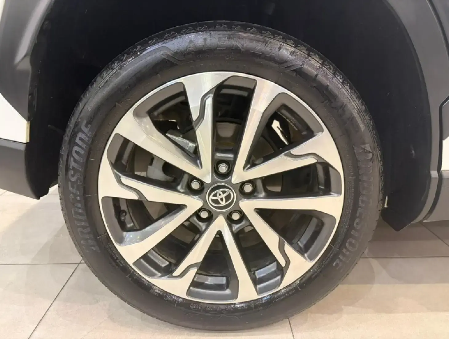 galeria Corolla Cross