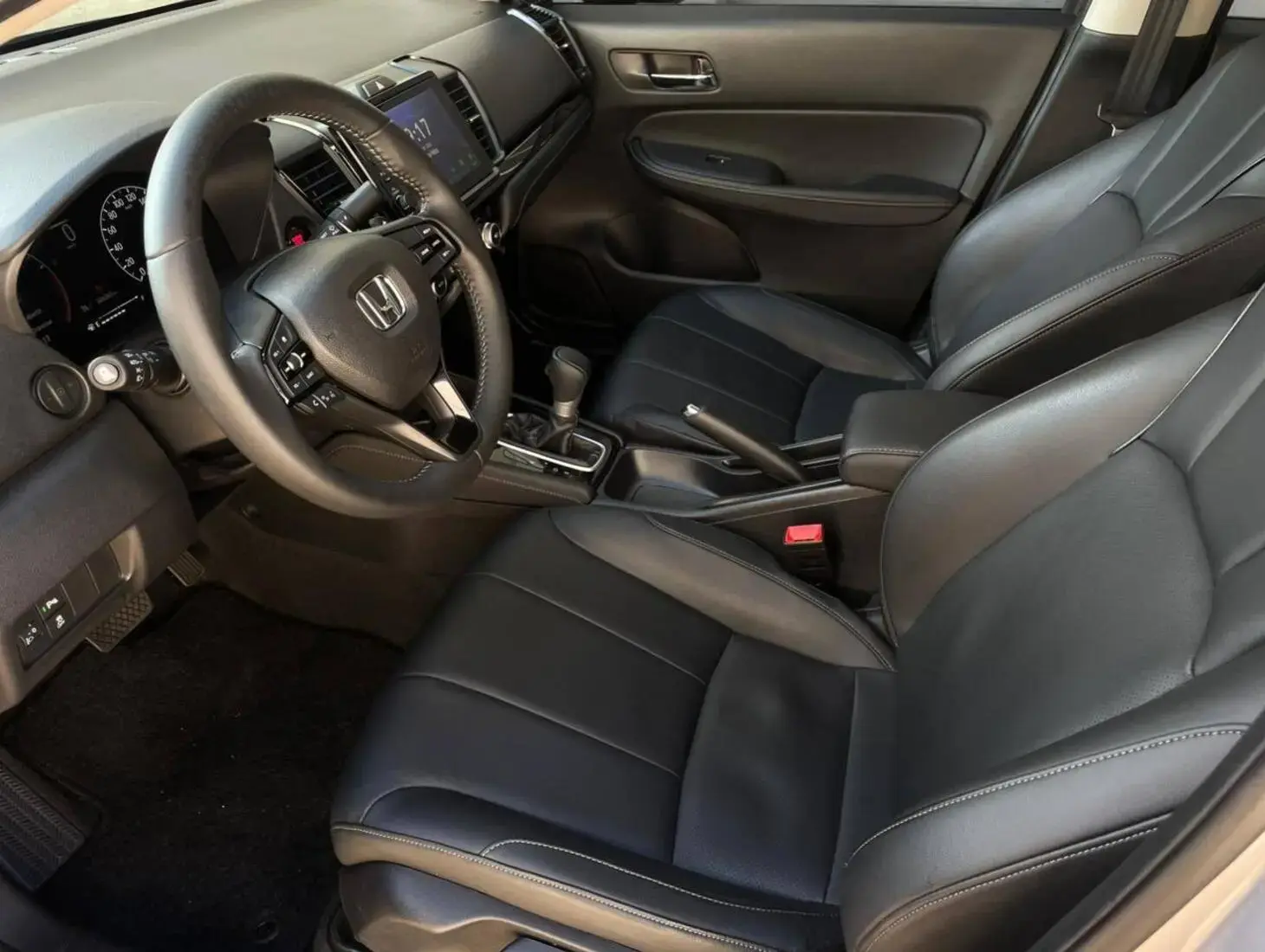 galeria CITY SEDAN EXL